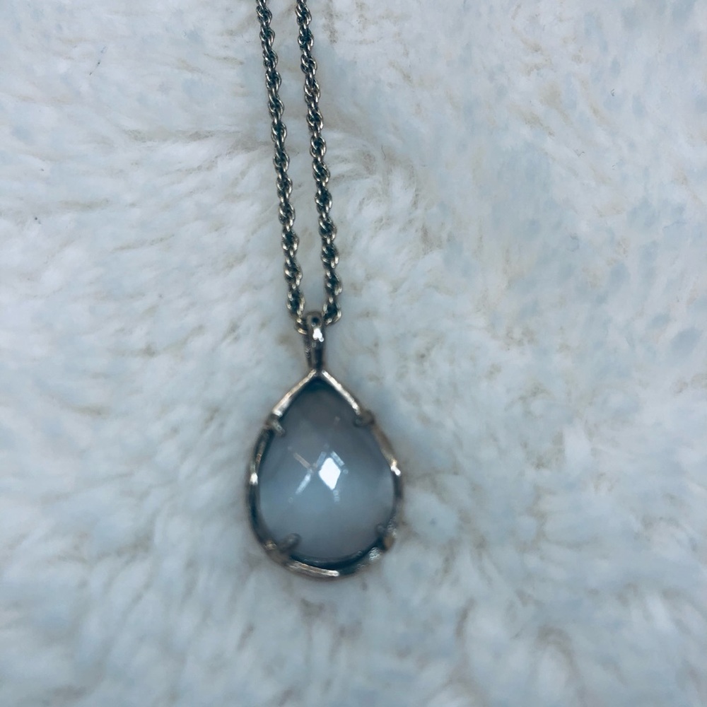 Kendra Scott Kira Necklace